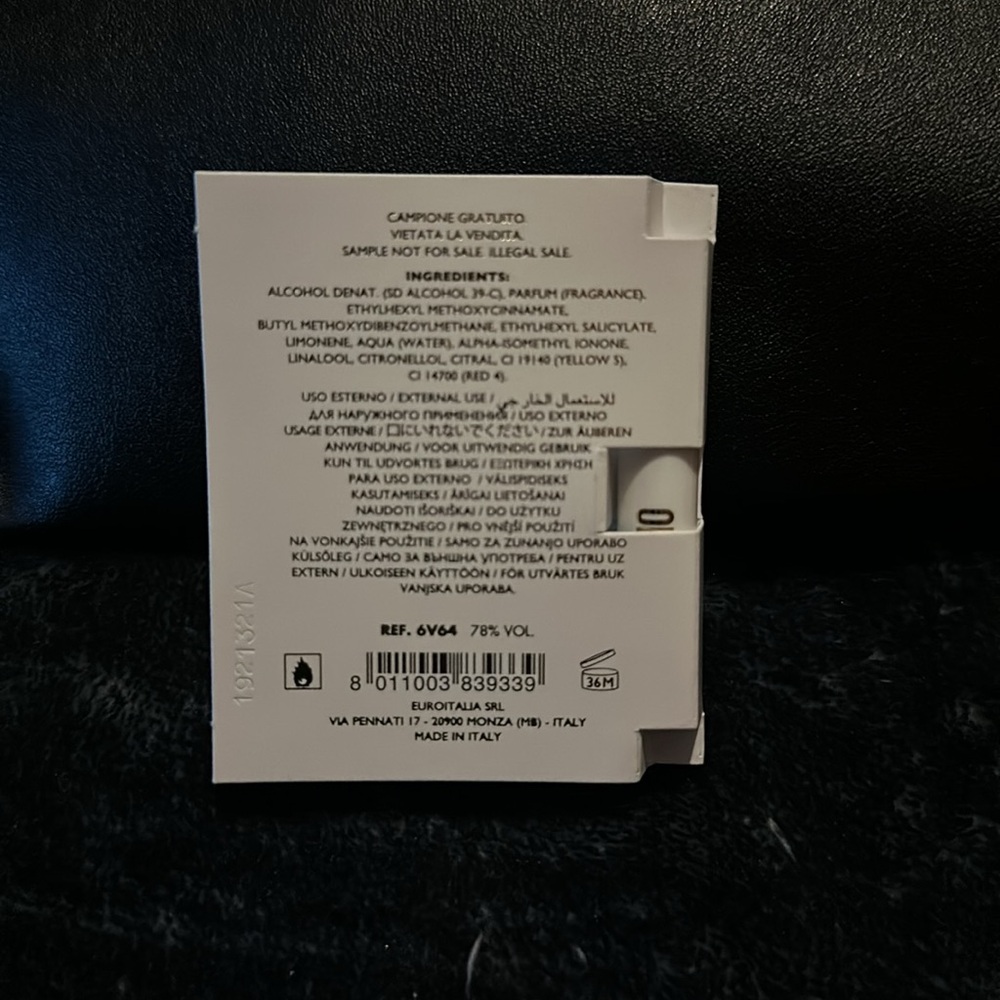 MOSCHINO TOY 2 🧸 Eau De Parfum 1ML/0.03 US Fl Oz. Sample - Picture 3 of 4